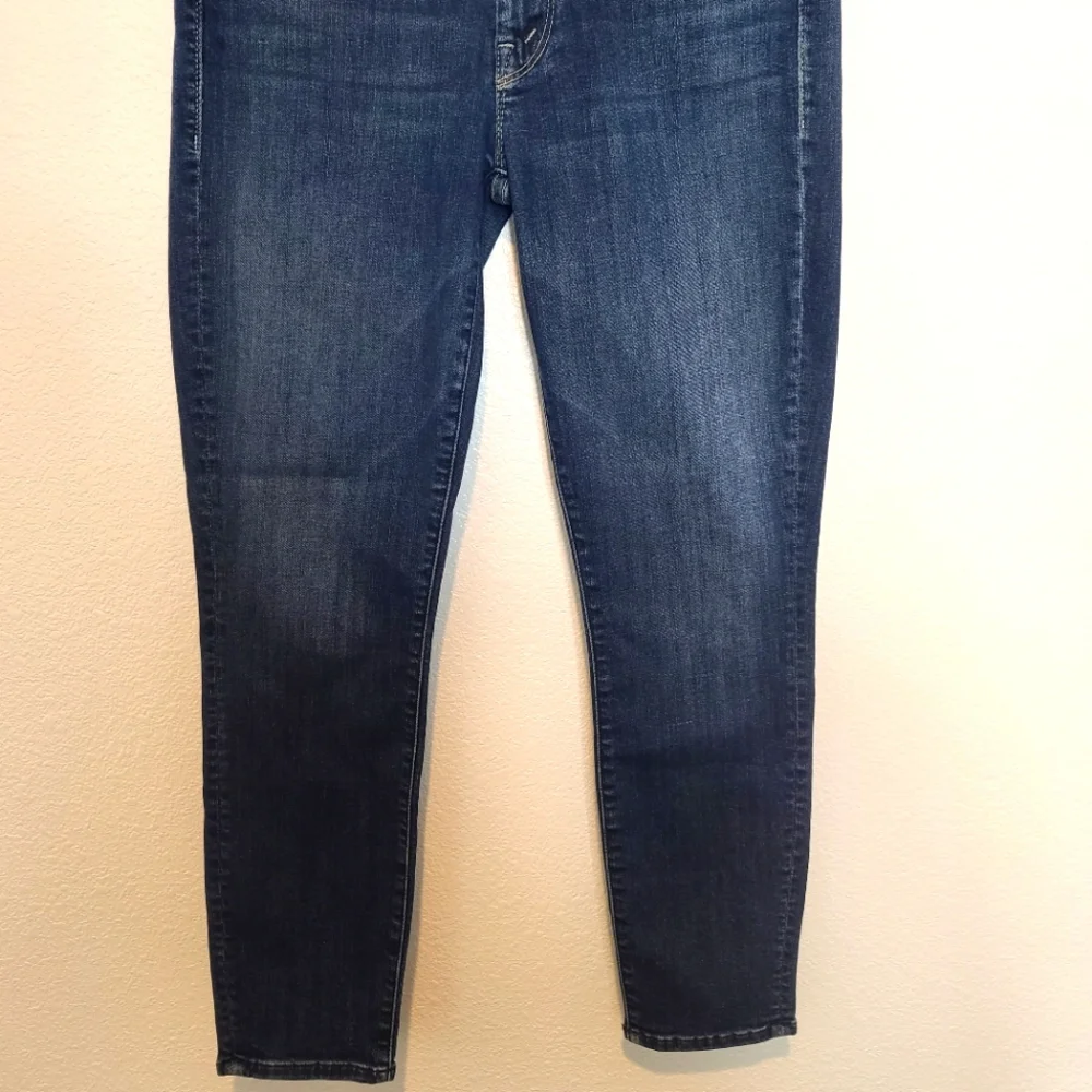 MOTHER The Looker Crop in On The Edge Jeans Size 27 - Picture 7 of 12